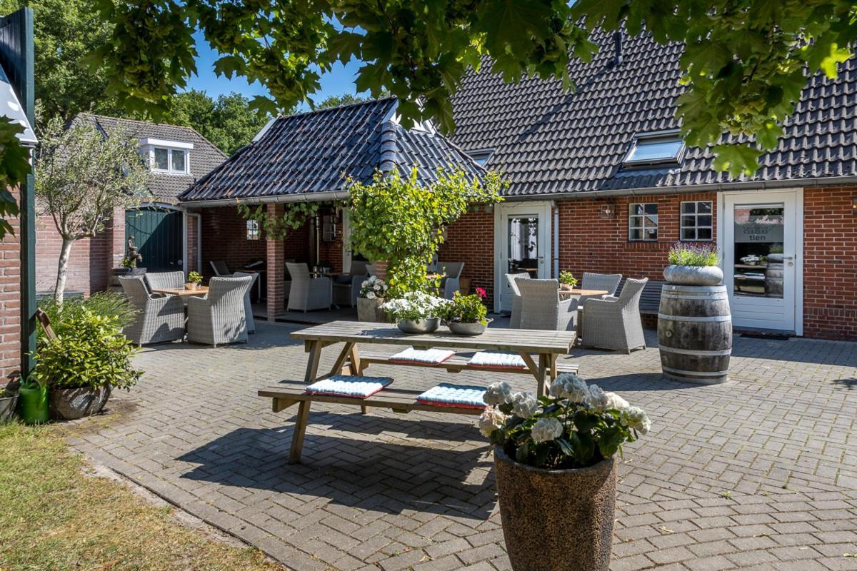 Hotel B&B Hoeve De Vredenhof Zuidlaren Exterior foto